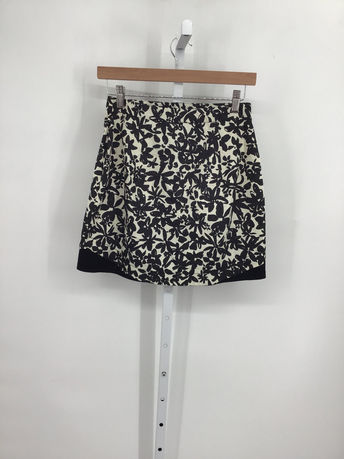 Topshop Black Casual Skirt