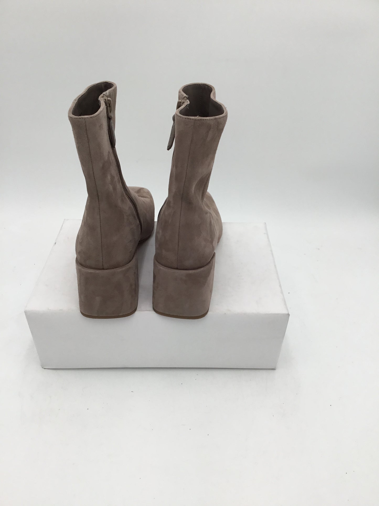 Vintage Beige Ankle Boots