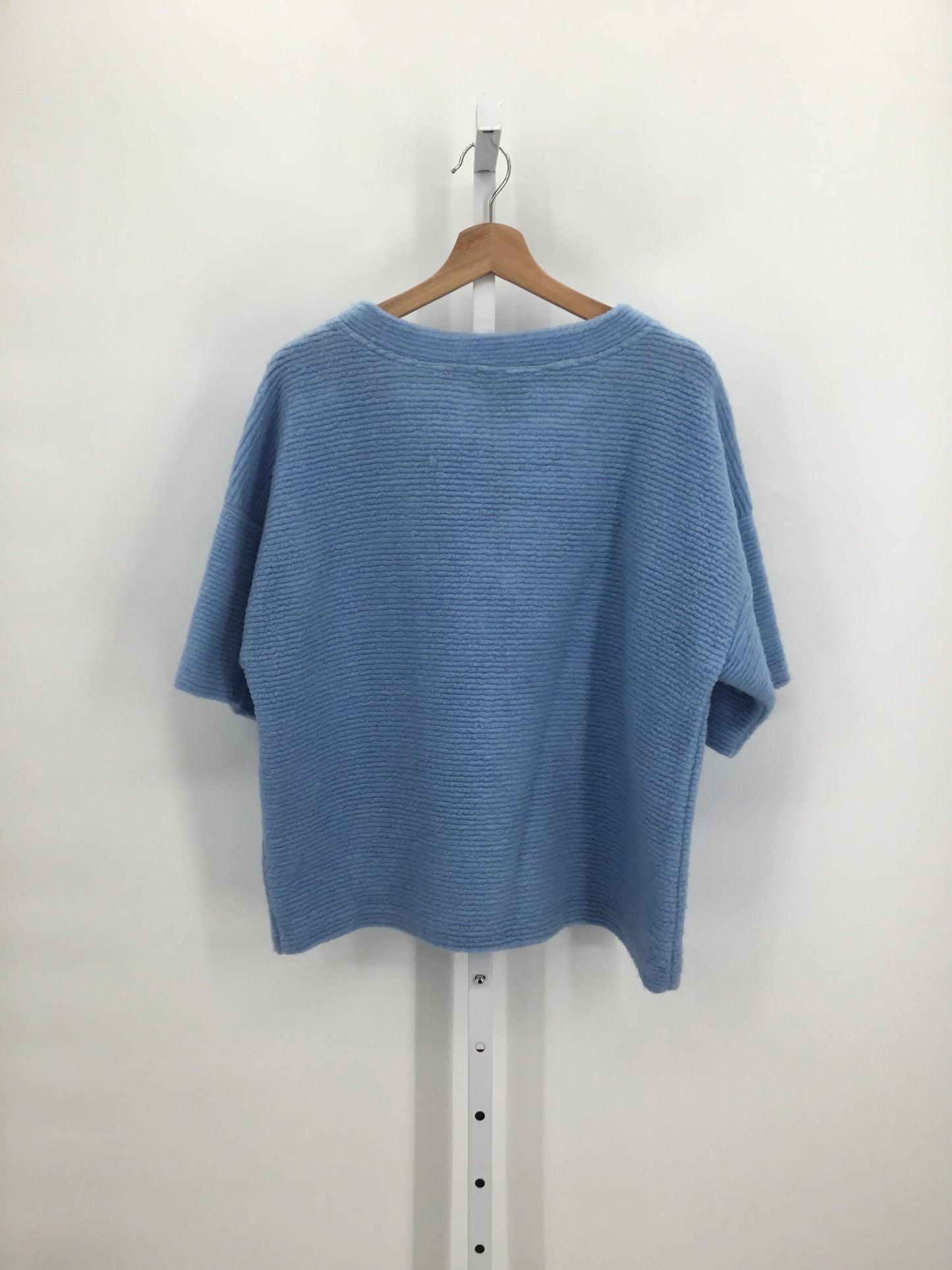 424 Fifth Lord & Taylor Blue T-Shirt