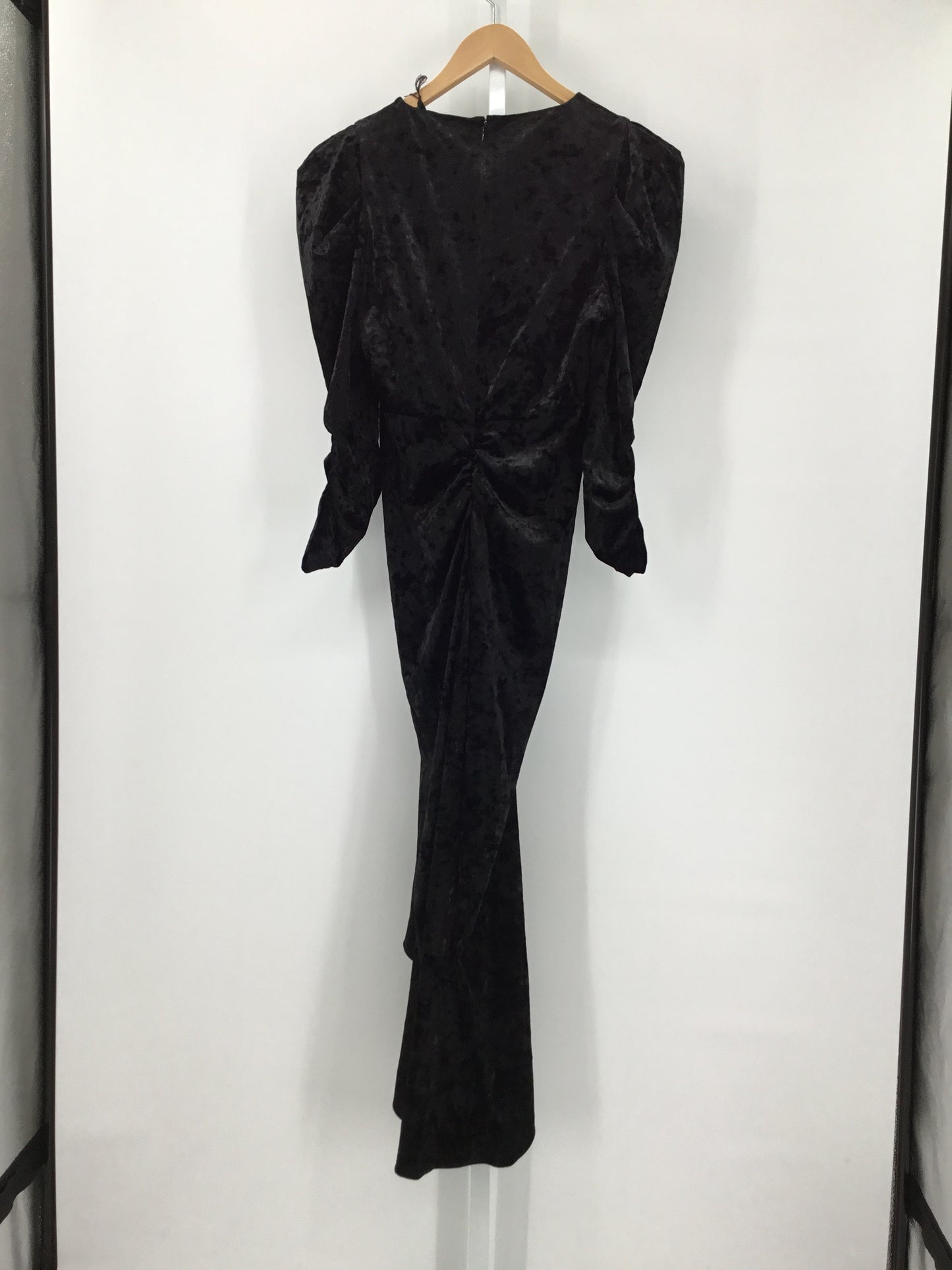 Isabel Marant Black Robe Gilalbi