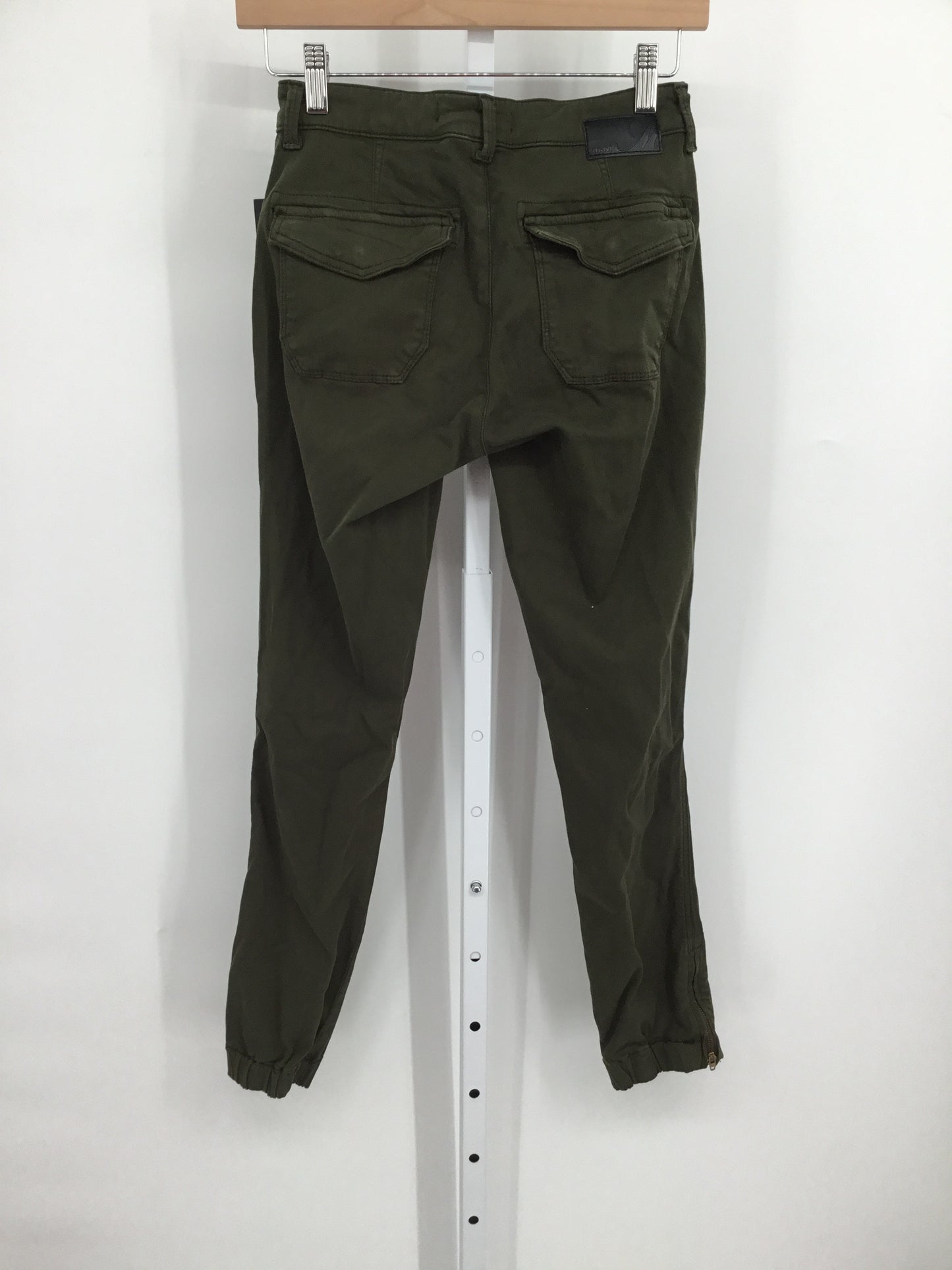 Vintage Green Active Pants