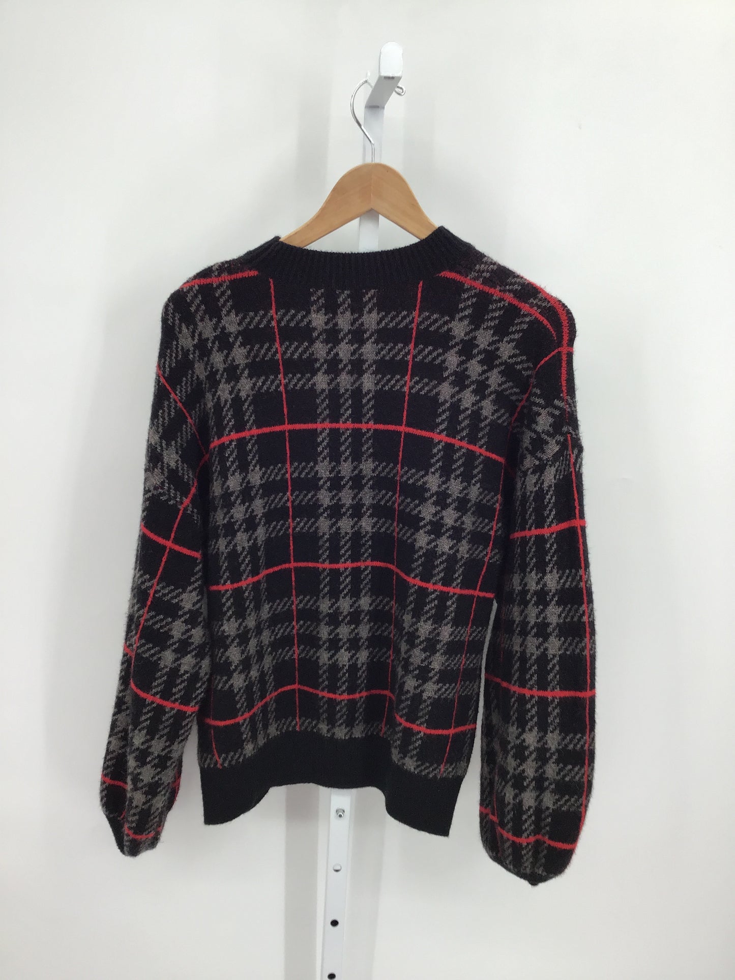 Ensaison Black Sweater