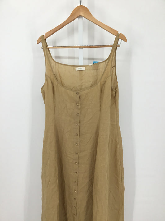 DÔEN Tan Casual Dress