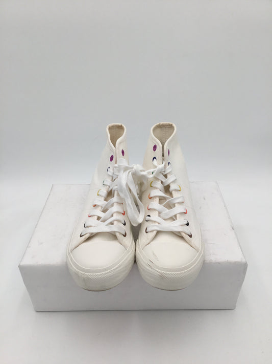 American Eagle Outfitters White Sneakers