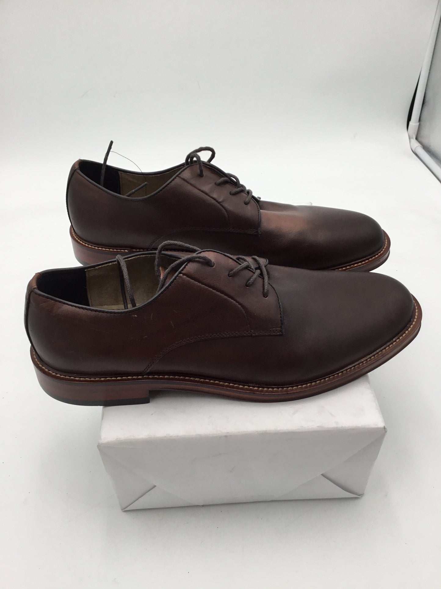 Banana Republic Brown Dress Shoes